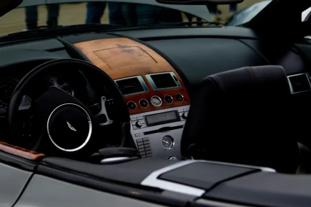 אייץ'אזד קזינו אפליקציית Android/iOS